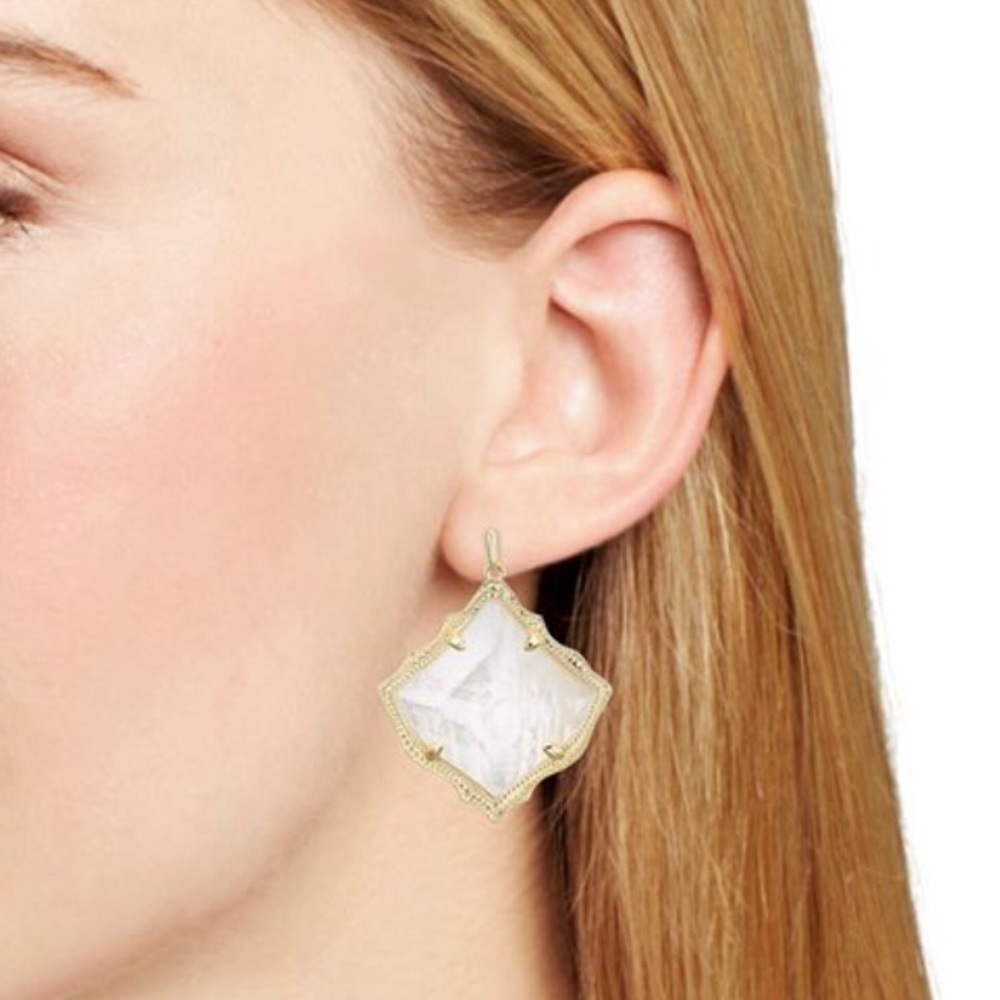 Kendra Scott • Kirsten Gold Drop Earrings MOP - Picture 5 of 6